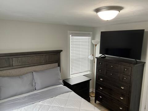 House for rent at 641 Salisbury Park Dr, Syracuse, NY 13224