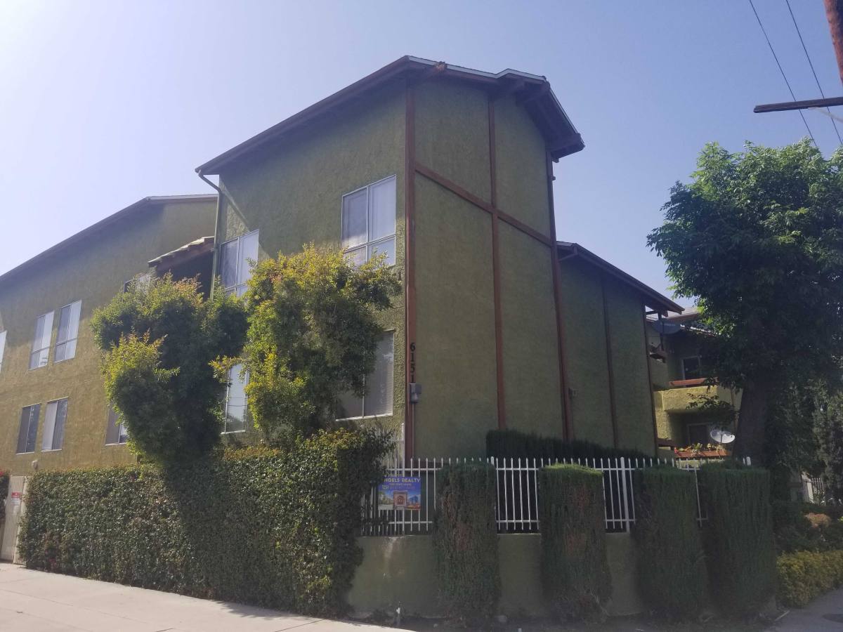 Condo for rent at 6155 Reseda Blvd #2, Reseda, CA 91335