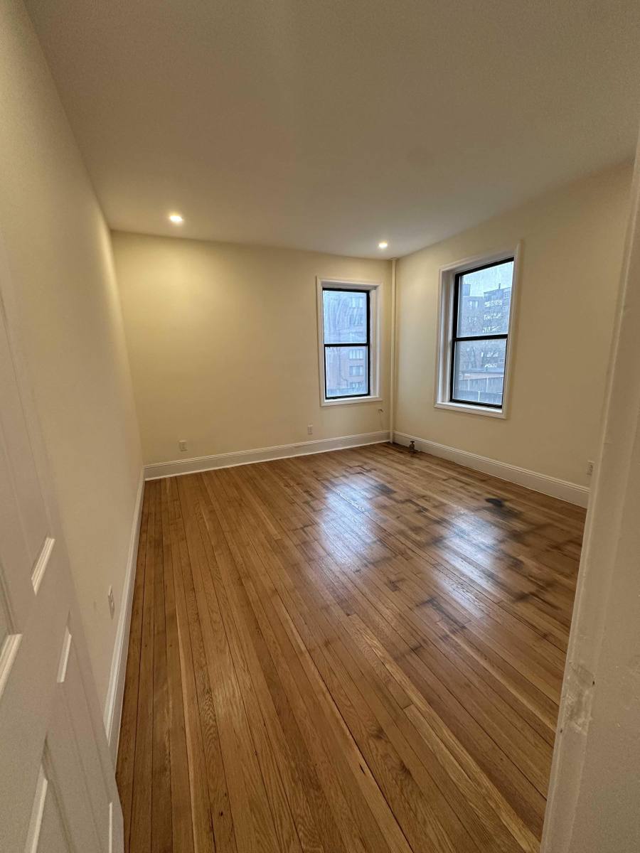 Apartment for rent at 57 Longwood Ave #8, Brookline, MA 02446