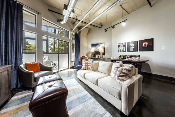 Apartment for rent at 2340 Polk St #EEL1, Houston, TX 77003