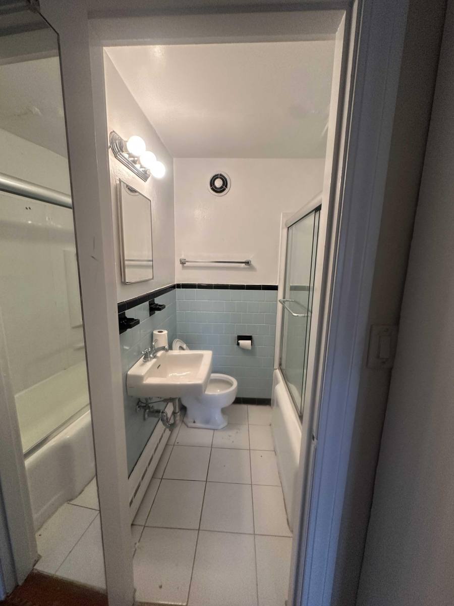 Apartment for rent at 183 Winthrop Rd #1, Brookline, MA 02445