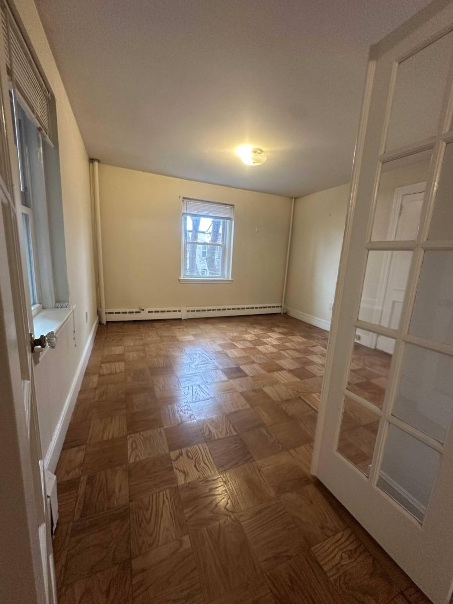 Apartment for rent at 183 Winthrop Rd #1, Brookline, MA 02445