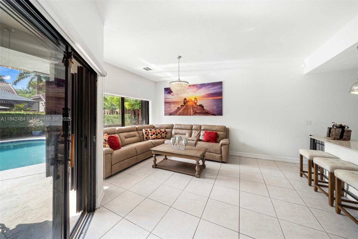 Apartment for rent at 9420 NW 18th Place, Fort Lauderdale, FL 33322