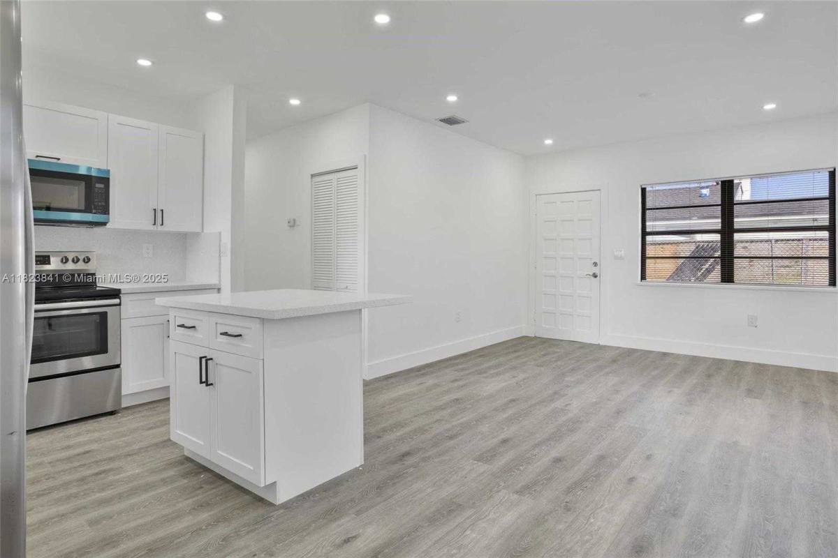 Apartment for rent at 2724 SW 34th Court, Miami, FL 33133
