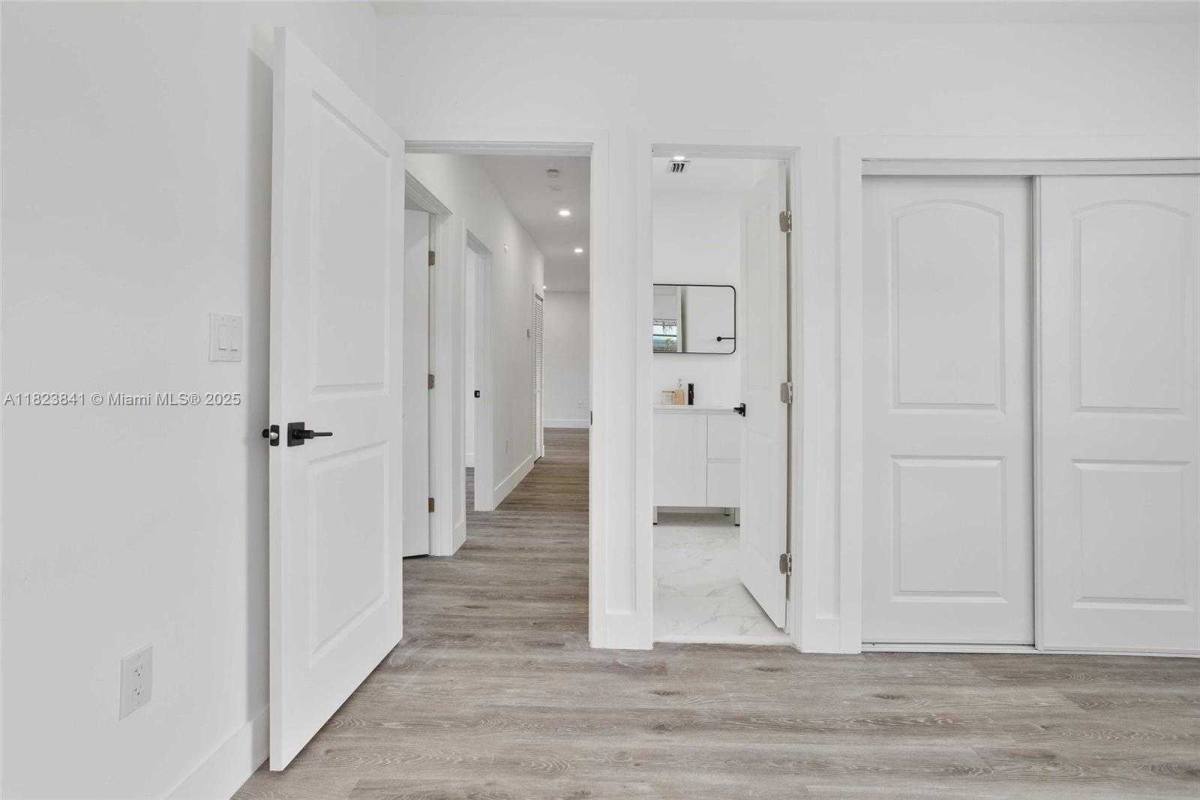Apartment for rent at 2724 SW 34th Court, Miami, FL 33133
