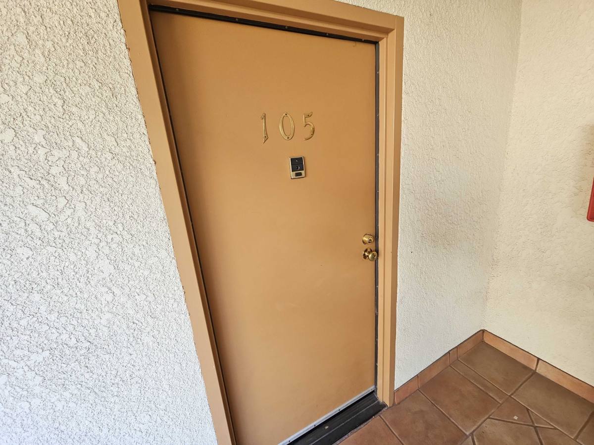 Apartment for rent at 4132 Tujunga Ave #105, Studio City, CA 91604