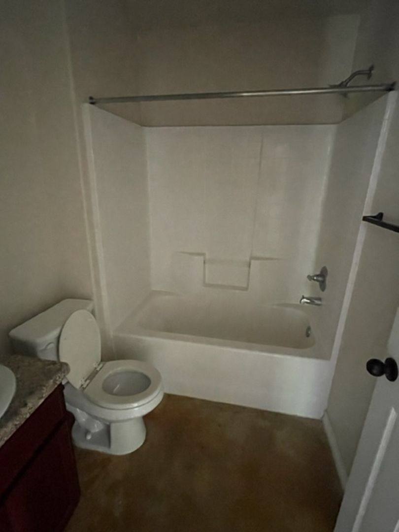 Apartment for rent at 1013 Mill St, Lampasas, TX 76550