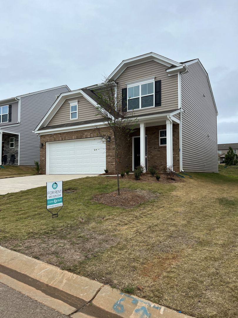 House for rent at 6039 Haddington Dr, Roebuck, SC 29376