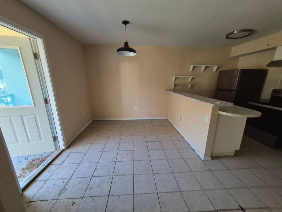Apartment for rent at 3718 Pleasanton Rd 2-103, San Antonio, TX 78221