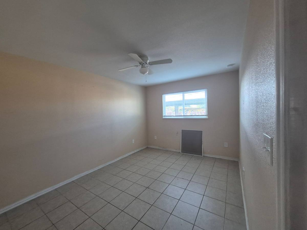 Apartment for rent at 3718 Pleasanton Rd 2-103, San Antonio, TX 78221
