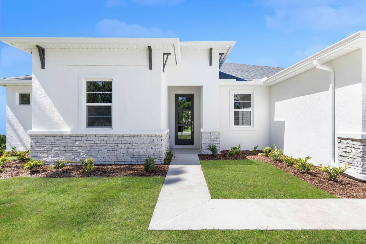 House for rent at 13 SW 34th Place, Cape Coral, FL 33991