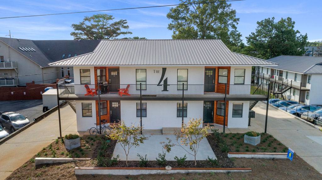Apartment for rent at 123 N Donahue Dr, Auburn, AL 36830