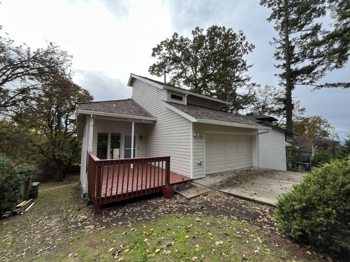 House for rent at 31 Aquinas St, Lake Oswego, OR 97035