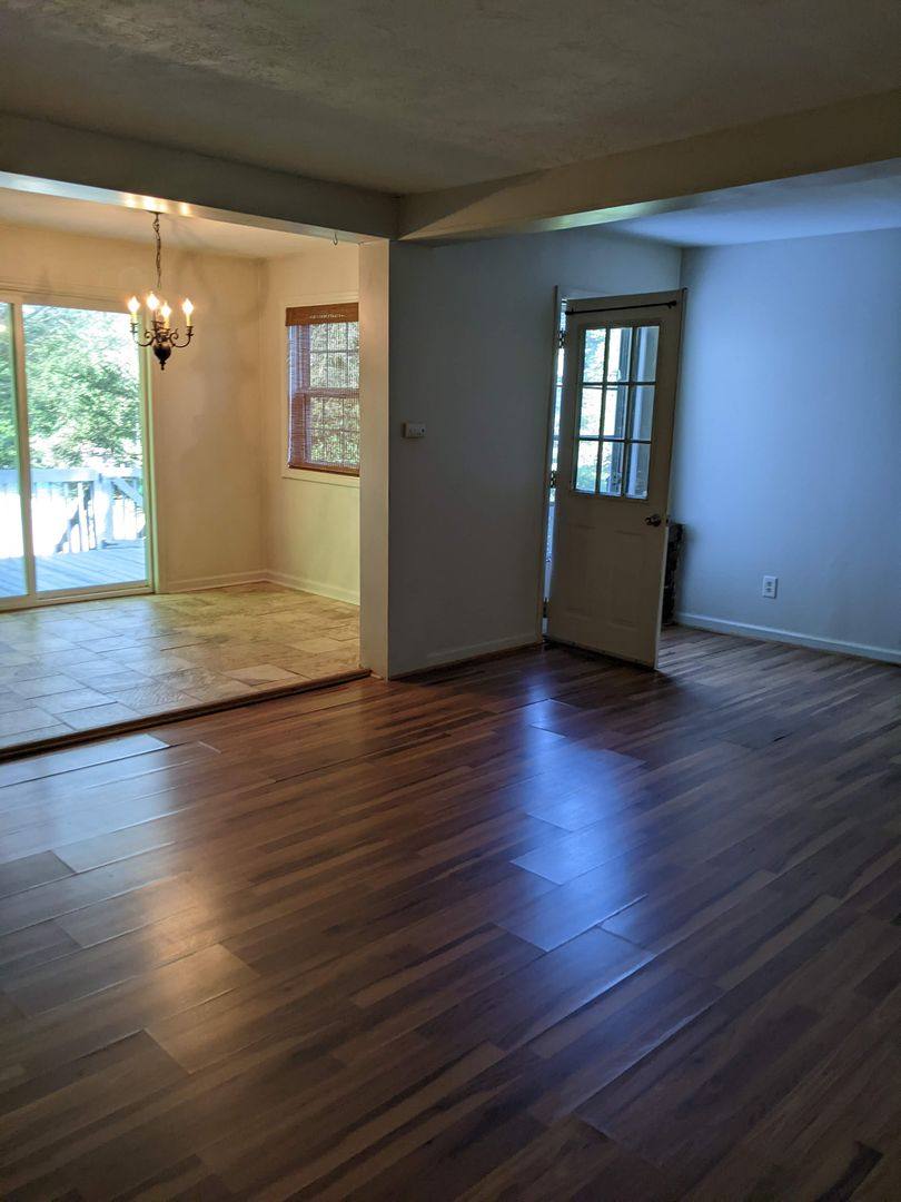 House for rent at 726 Middle Fork Rd, Blowing Rock, NC 28605