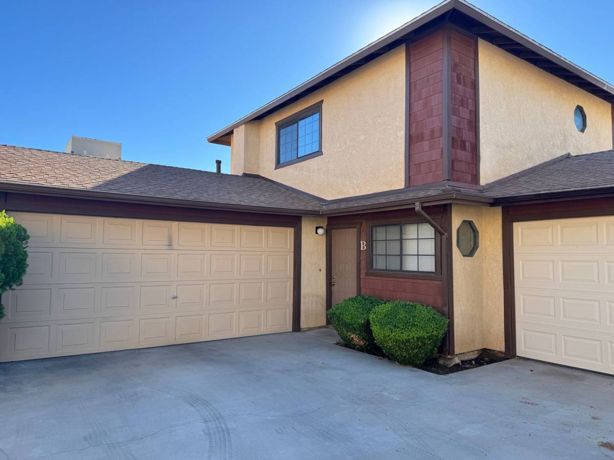 Apartment for rent at 134 S Locust St, Ridgecrest, CA 93555