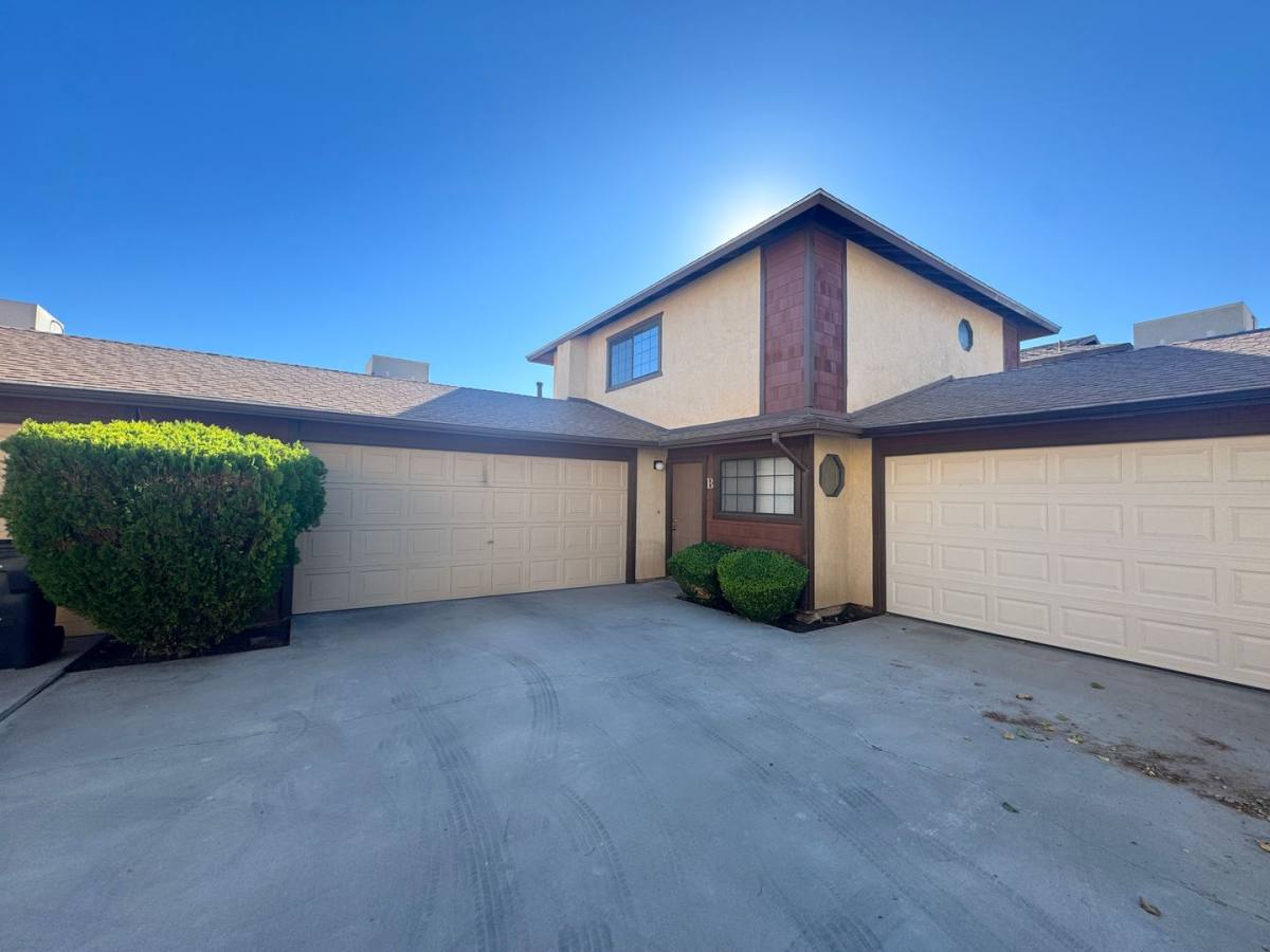 Apartment for rent at 134 S Locust St, Ridgecrest, CA 93555