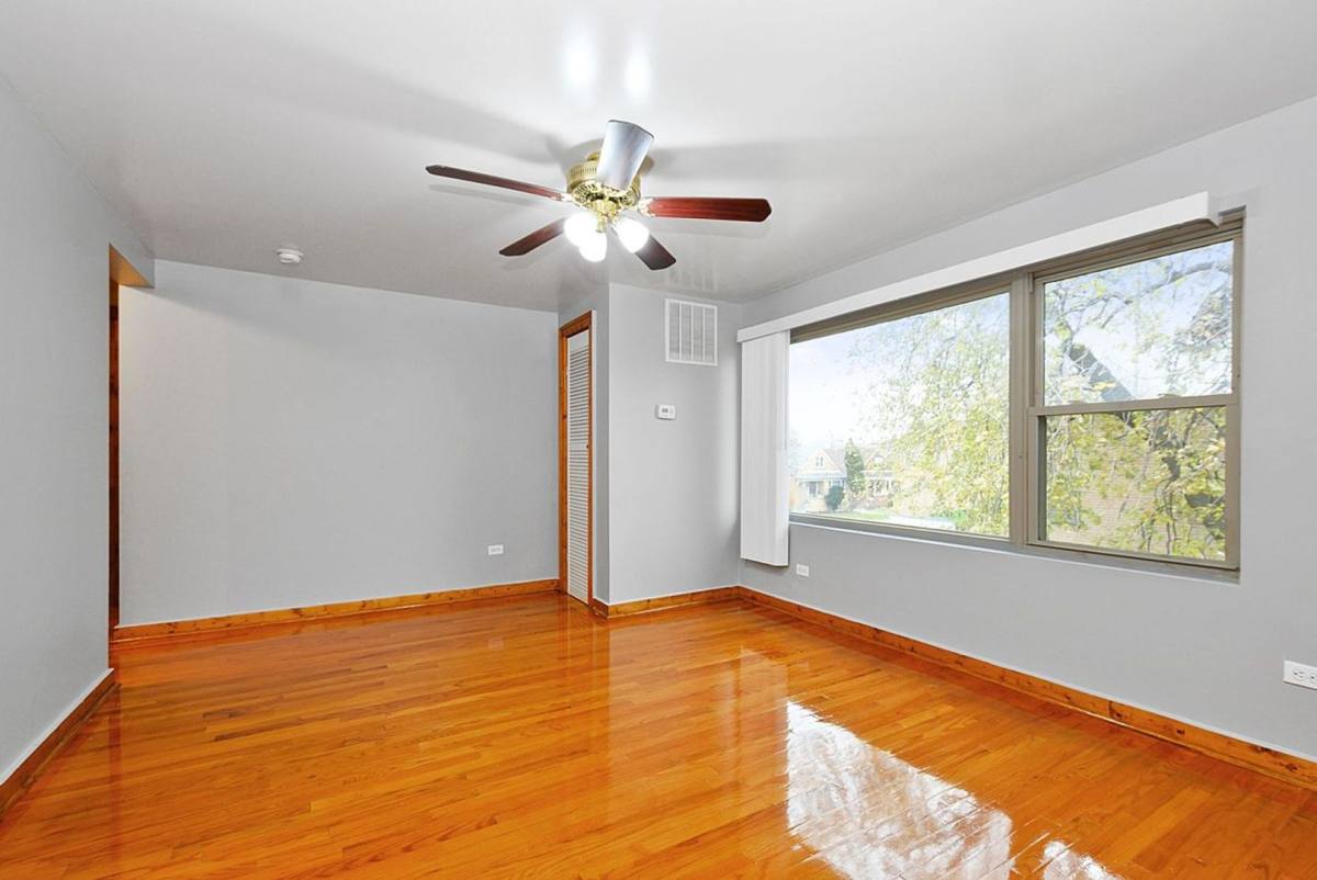 Apartment for rent at 3639 W 63rd St, Chicago, IL 60629