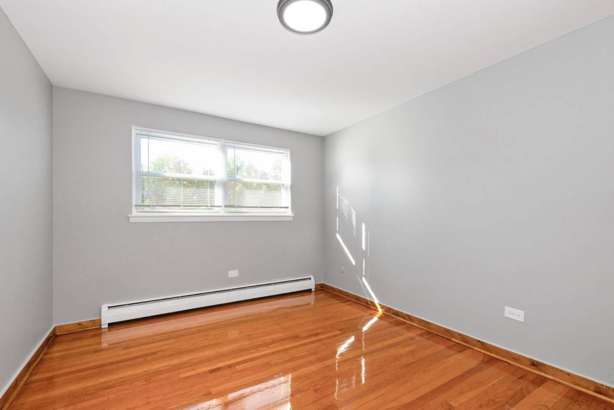 Apartment for rent at 3639 W 63rd St, Chicago, IL 60629