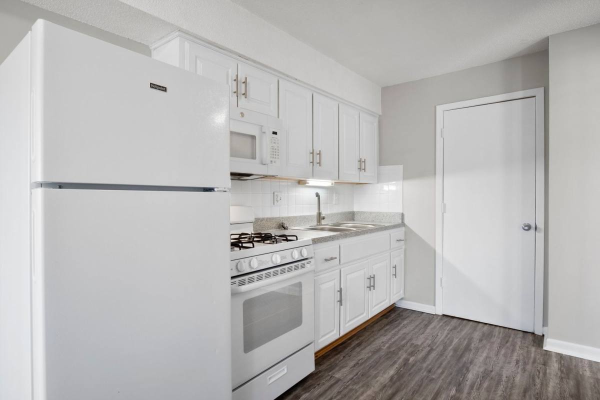 Apartment for rent at 1800 W Jesse James Rd, Excelsior Springs, MO 64024