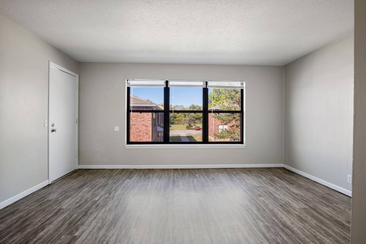 Apartment for rent at 1800 W Jesse James Rd, Excelsior Springs, MO 64024