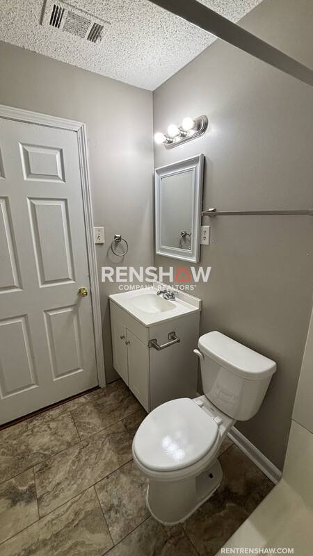 House for rent at 3149 University St, Memphis, TN 38127