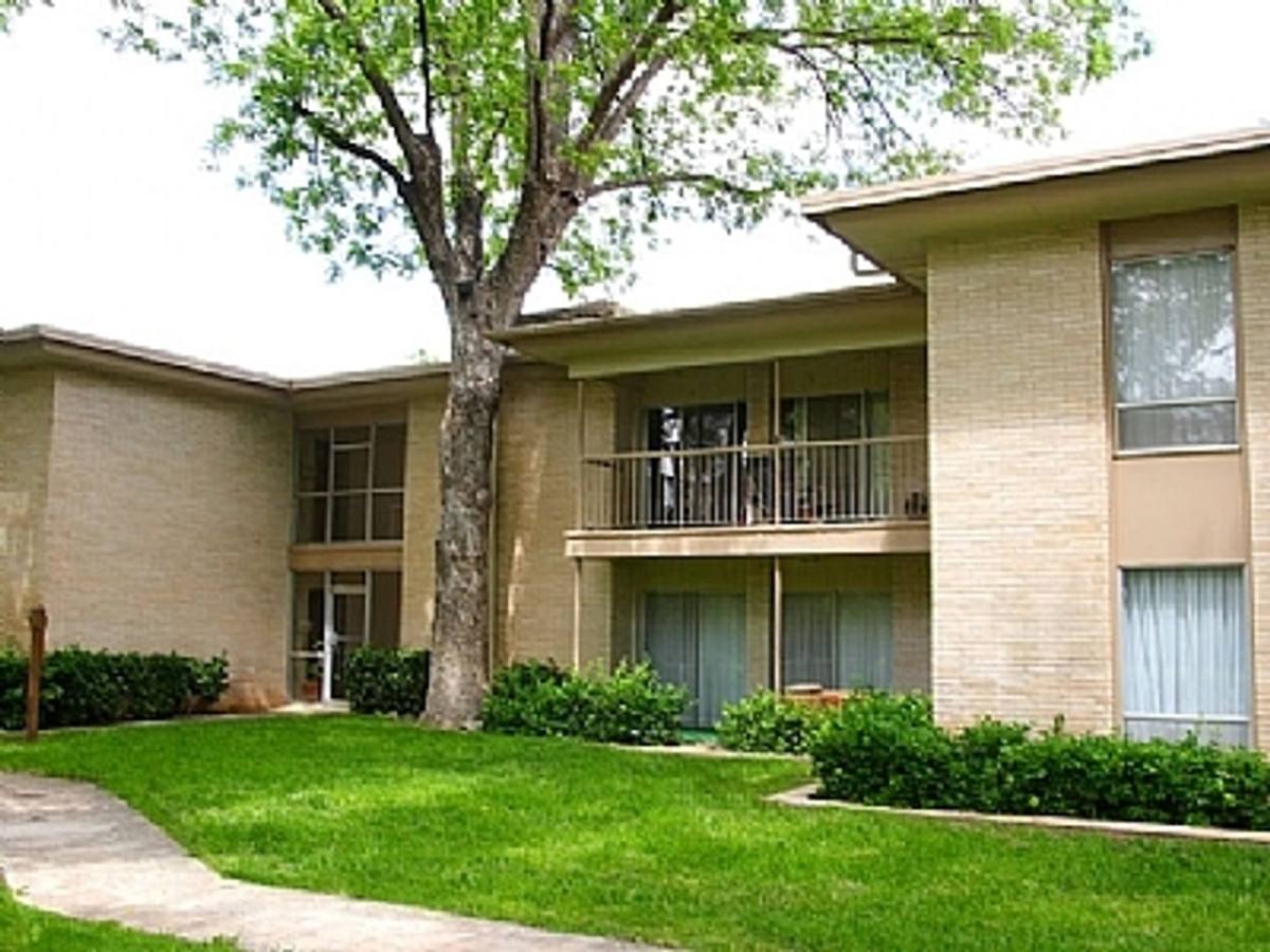 Apartment for rent at 1919 34th St, Lubbock, TX 79411