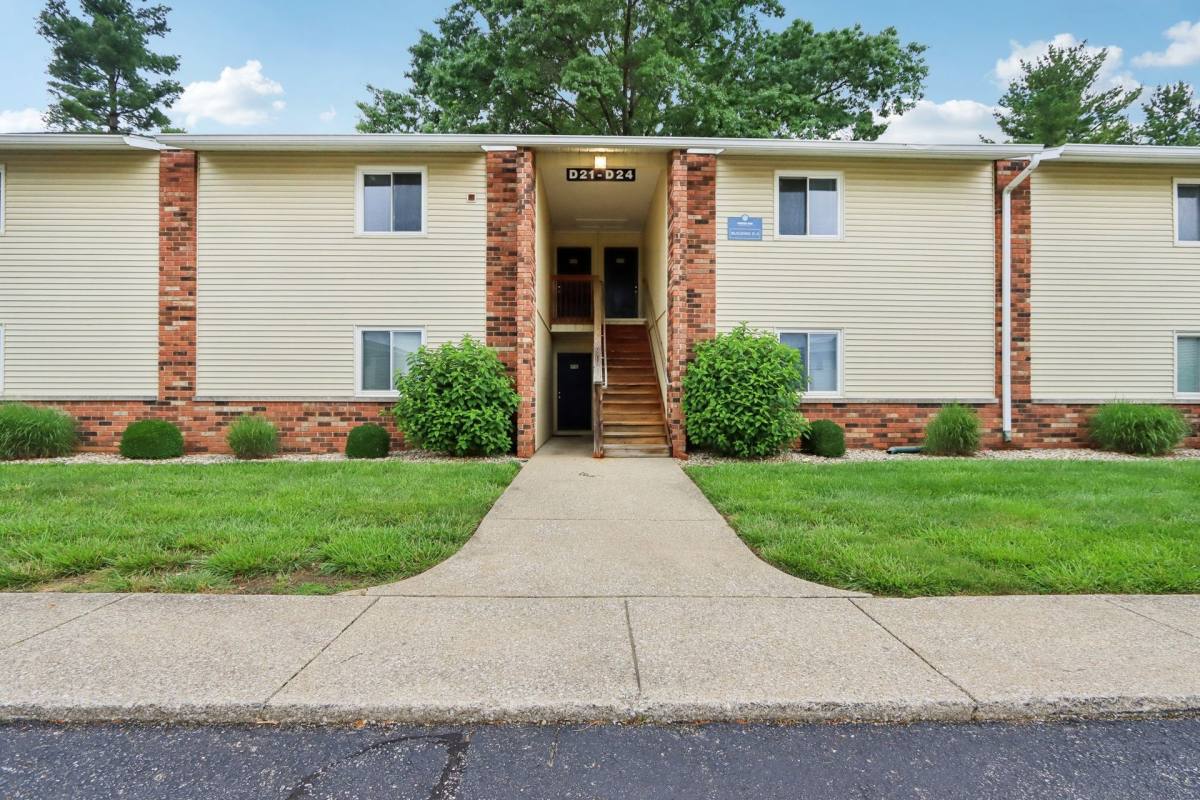 Apartment for rent at 3209 E 10th St, Bloomington, IN 47408