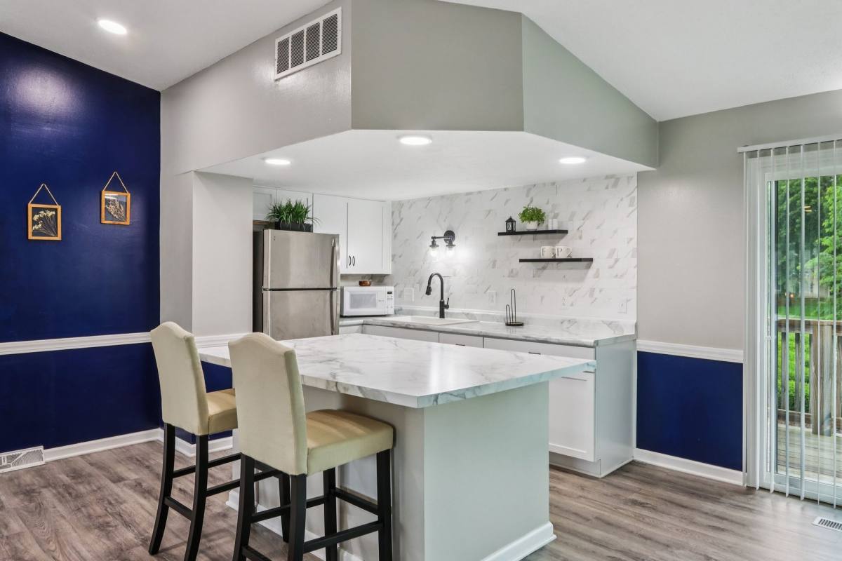 Apartment for rent at 3209 E 10th St, Bloomington, IN 47408