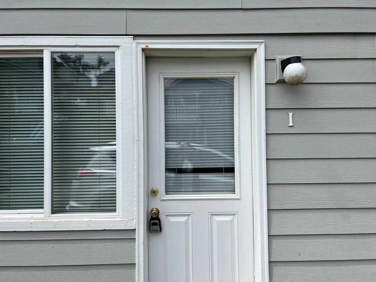 Apartment for rent at 410 SW Fall St, Newport, OR 97365