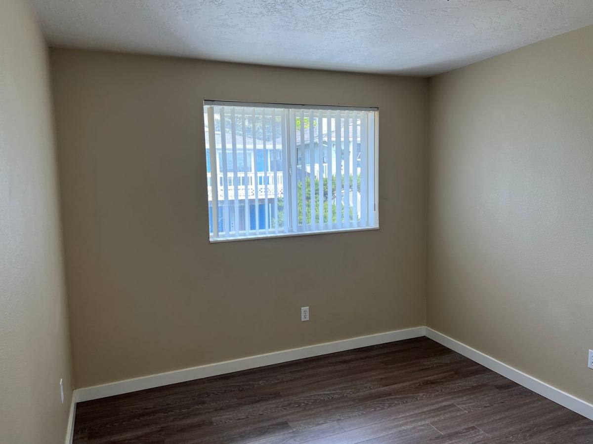 Apartment for rent at 410 SW Fall St, Newport, OR 97365