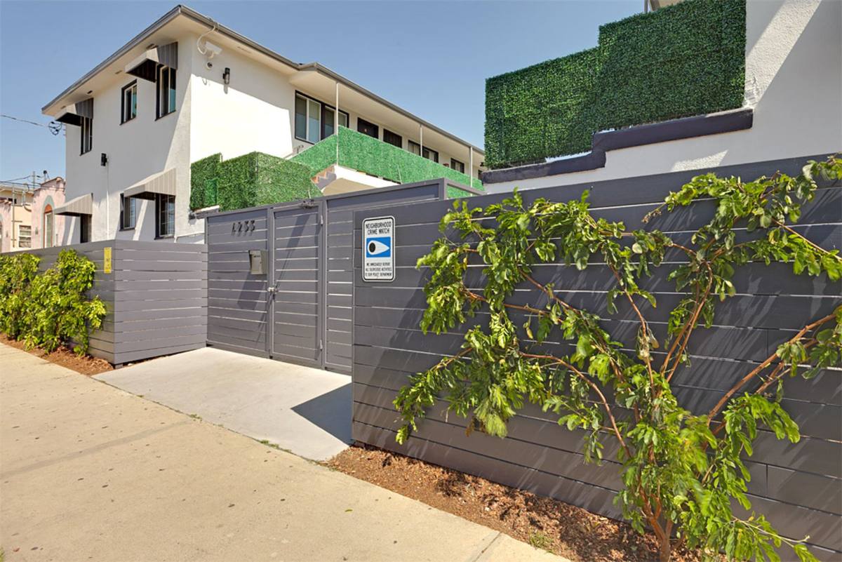 Apartment for rent at 4233 Burns Ave, Los Angeles, CA 90029