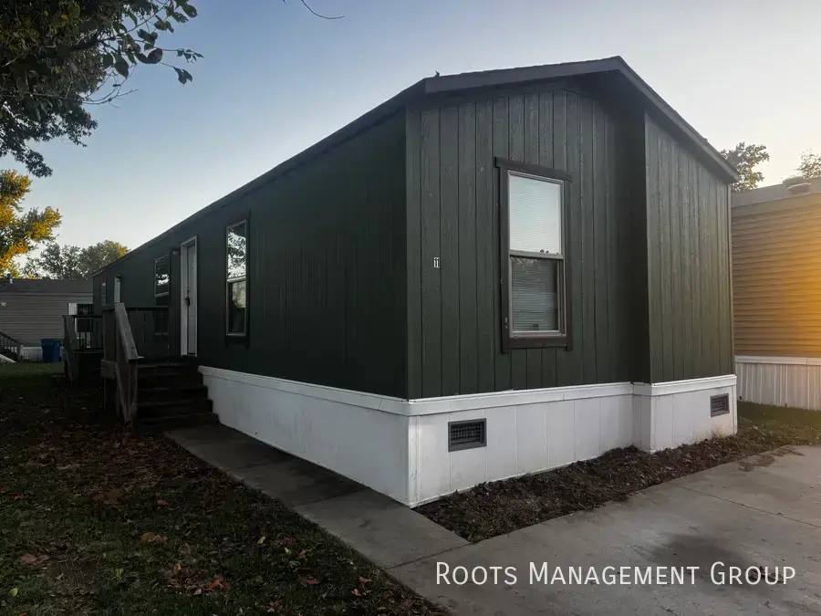 House for rent at 200 Paradise Acres Rd, Carterville, IL 62918