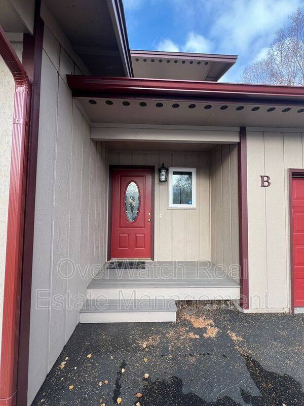 Townhouse for rent at 3529 W 41st Ave #B, Anchorage, AK 99503