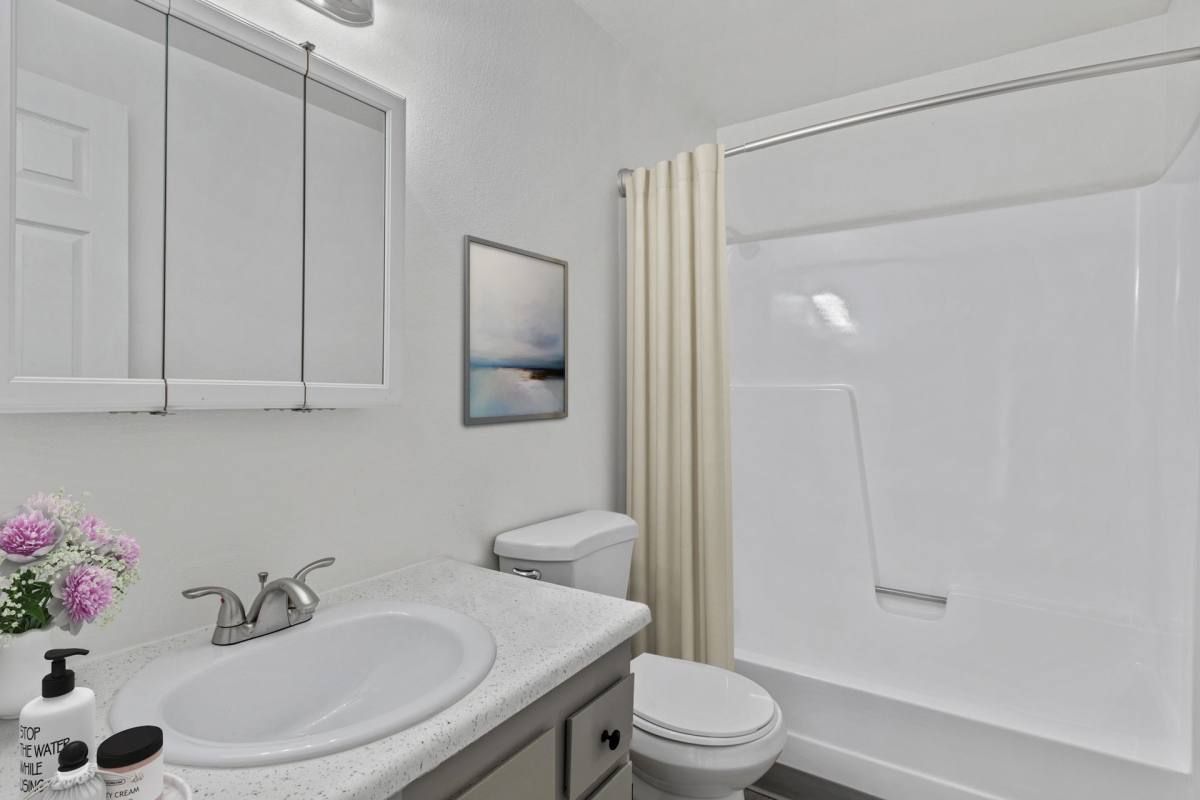 Apartment for rent at 2115 N Houk Rd, Spokane, WA 99216