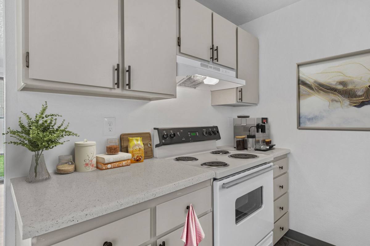 Apartment for rent at 2115 N Houk Rd, Spokane, WA 99216