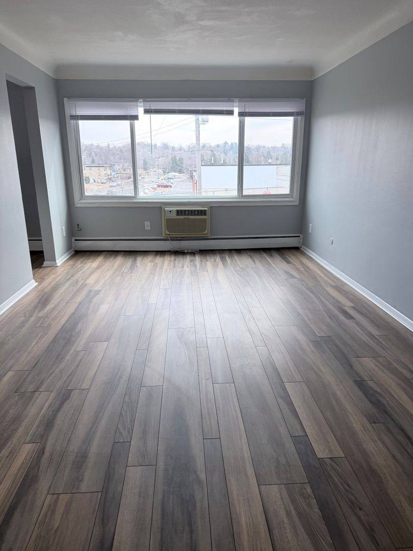 Apartment for rent at 470 English St, Saint Paul, MN 55106