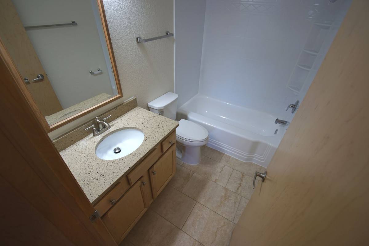 Apartment for rent at 401 E Burnsville Parkway, Burnsville, MN 55337