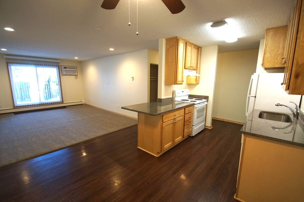 Apartment for rent at 401 E Burnsville Parkway, Burnsville, MN 55337