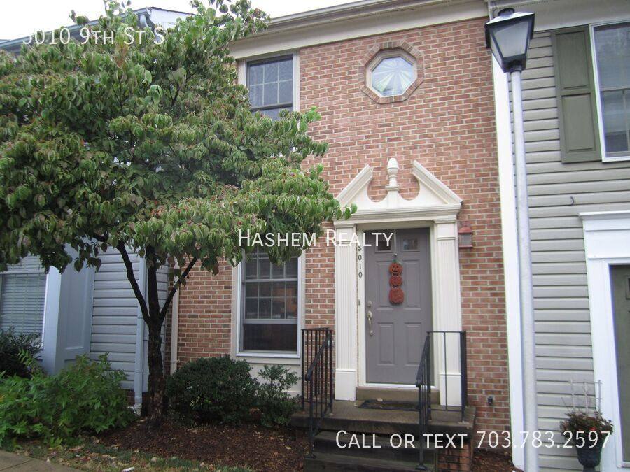 House for rent at 5010 9th St S, Arlington, VA 22204