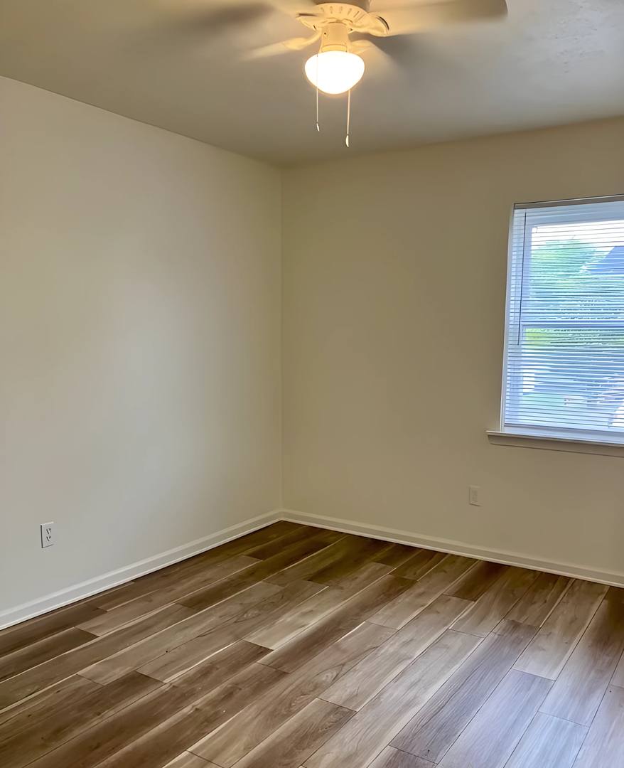 Apartment for rent at 545 Henrico St, Harrodsburg, KY 40330