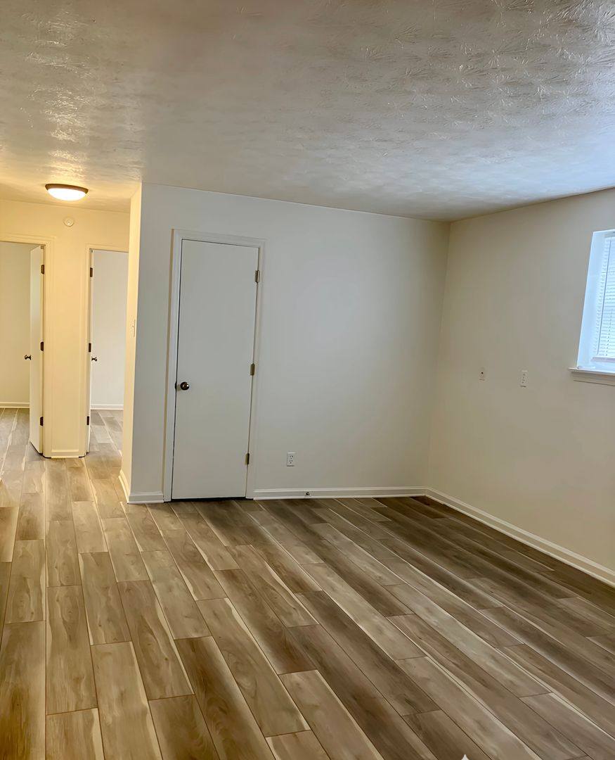 Apartment for rent at 545 Henrico St, Harrodsburg, KY 40330