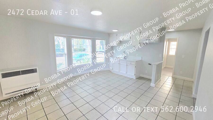 Apartment for rent at 2472 Cedar Ave #1, Long Beach, CA 90806