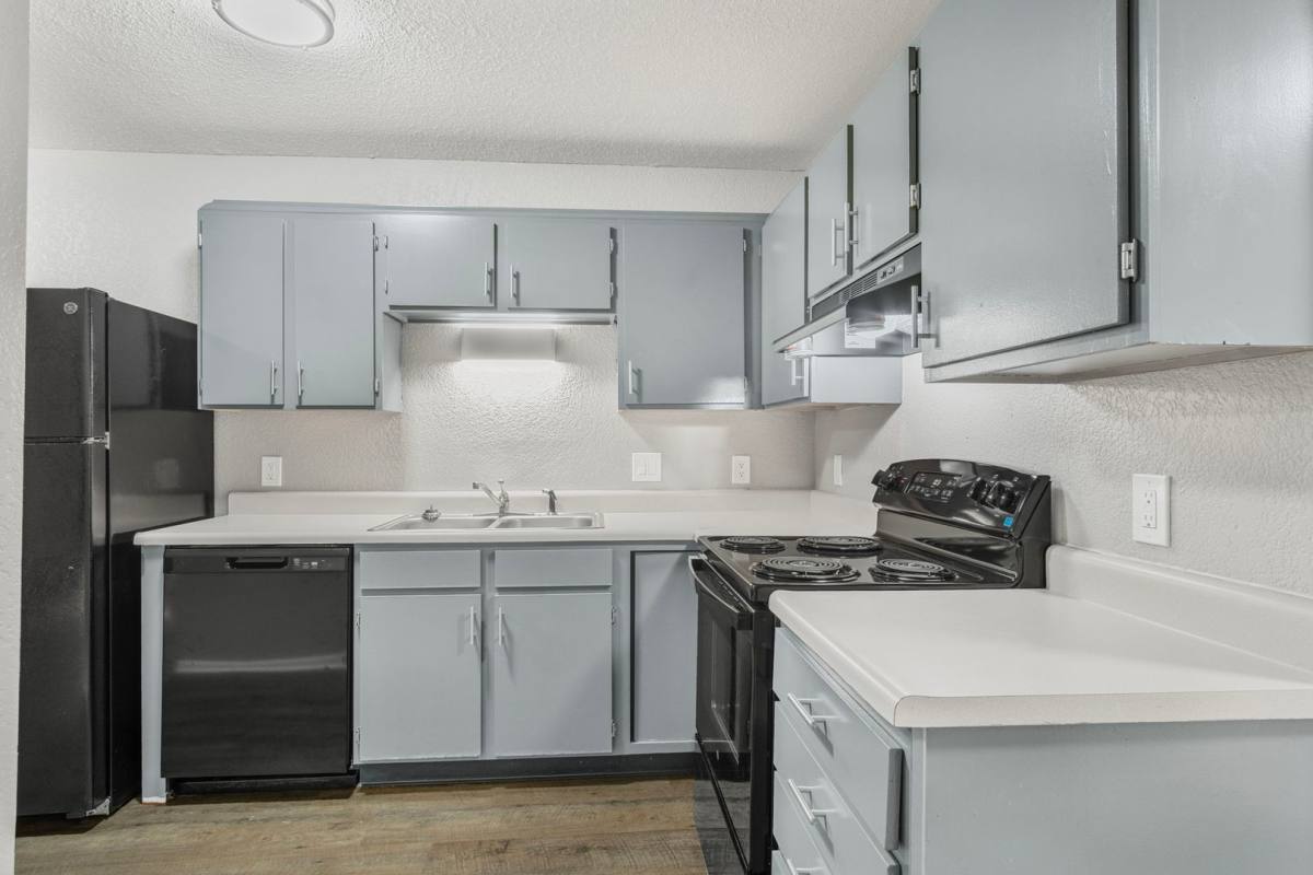 Apartment for rent at 1105 Fairway Dr, Richmond, MO 64085