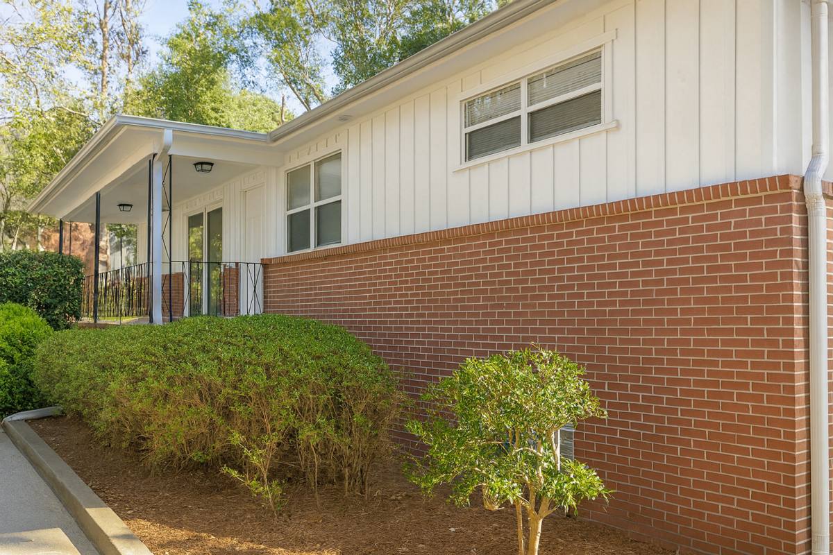 Apartment for rent at 1857 Ivy Lane, Tallahassee, FL 32304