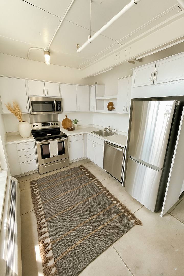Apartment for rent at 521 W 2nd St, Duluth, MN 55802