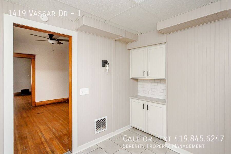 Apartment for rent at 1419 Vassar Dr #1, Toledo, OH 43614