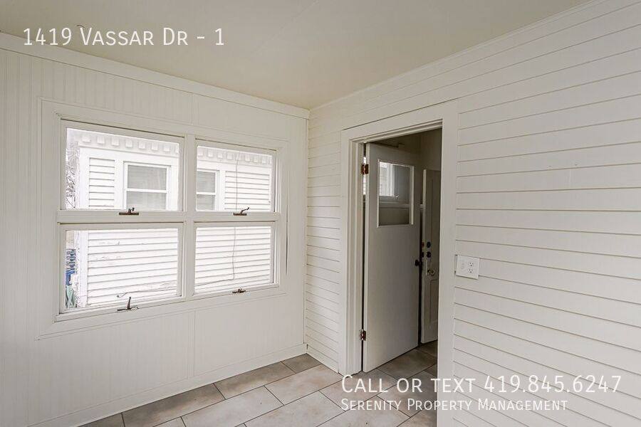 Apartment for rent at 1419 Vassar Dr #1, Toledo, OH 43614