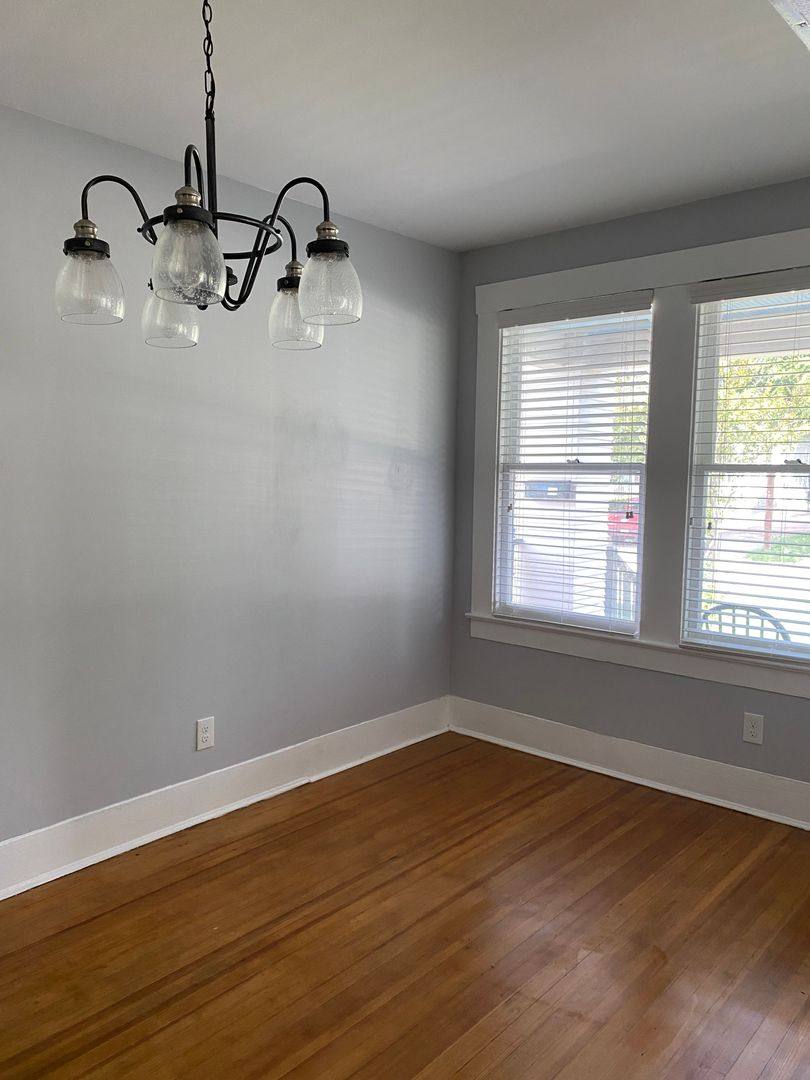 Apartment for rent at 318 E Park Ave, San Antonio, TX 78212