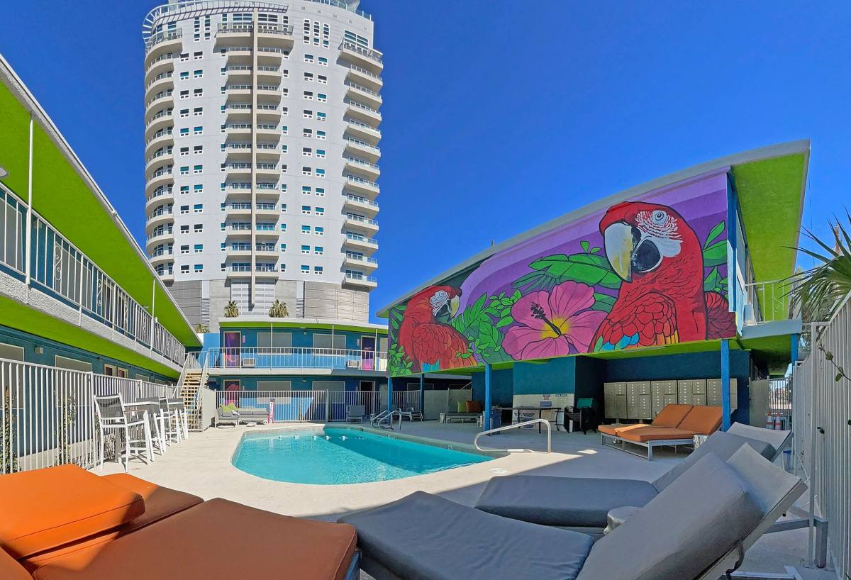 Apartment for rent at 915 S Casino Center Blvd, Las Vegas, NV 89101