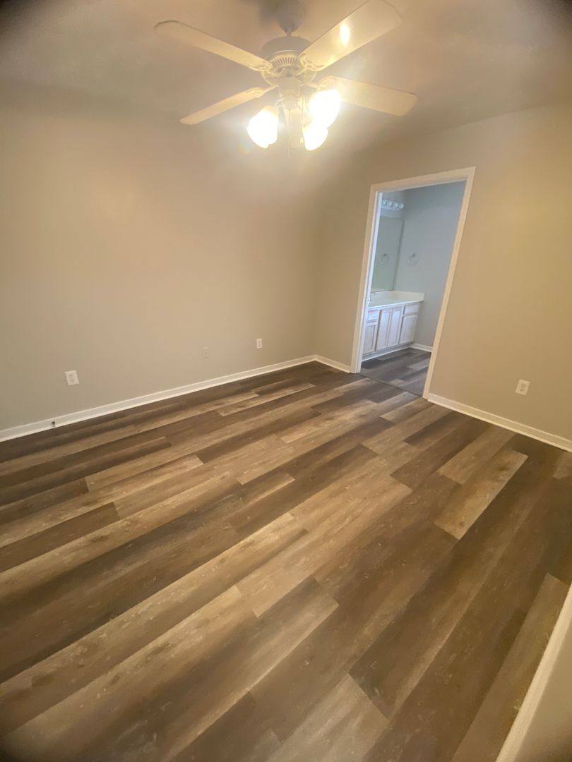 Apartment for rent at 1257 Louisville St, Starkville, MS 39759